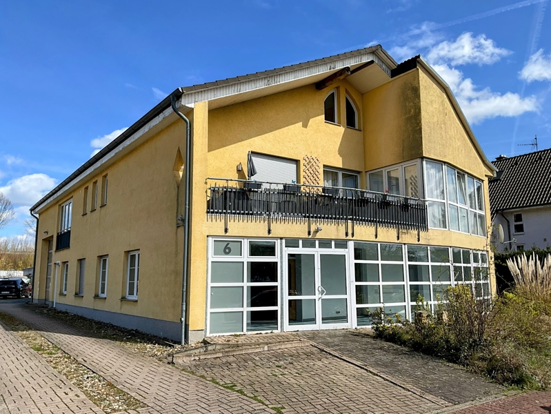 Foto - Straßenansicht - 3