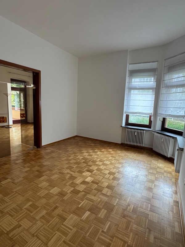 Großzügige 4-Zimmer-Wohnung in der Nähe des Prinzenparks - Photo 1